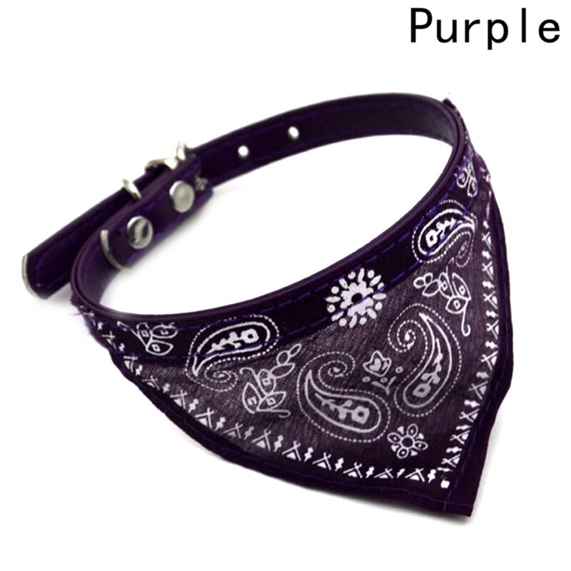 Adjustable cat and dog bandana collar